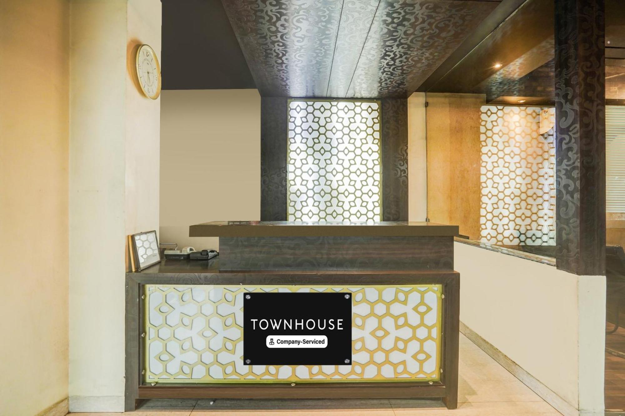 Super Townhouse Sikar Road Jaipur Formerly Hotel Aroma Inn Экстерьер фото